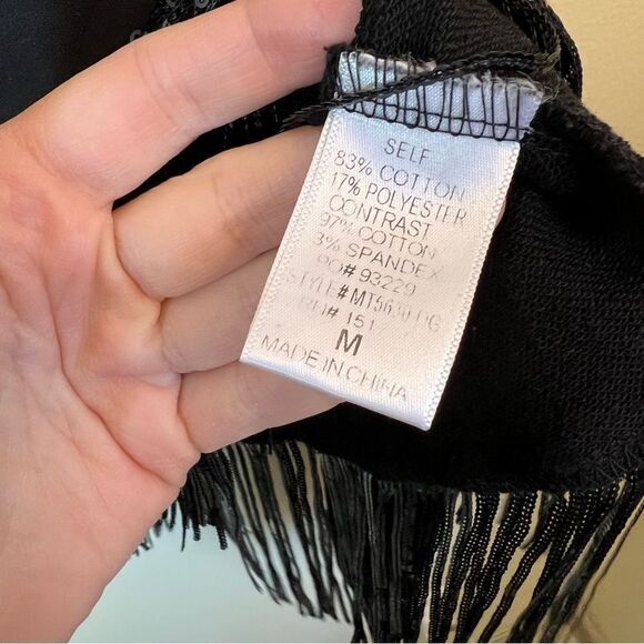 ✨ Le Lis Black Crop Top Sweatshirt with Sequin Fringe Detail Medium - Picture 8 of 13